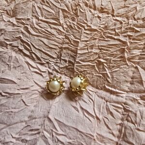 Elegant Gold and Cream Stud Earrings